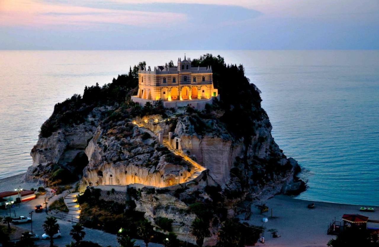Residenza Mediterranea Цамброне Екстер'єр фото